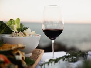 Yondah Beach House Wine Glass